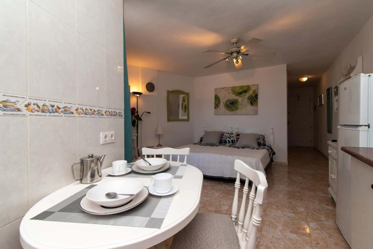Parque Santiago II 269 - Studio With Sea And Pool Views Плая-де-лас-Америкас Экстерьер фото